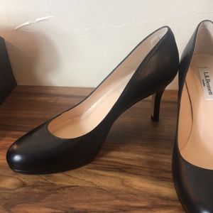 L.K. Bennett black leather pumps. Size 38/7.5